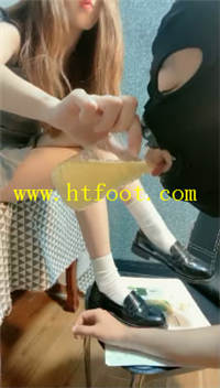 xuh0day2ehq.jpg