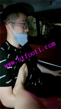 sdk1nptctaq.jpg