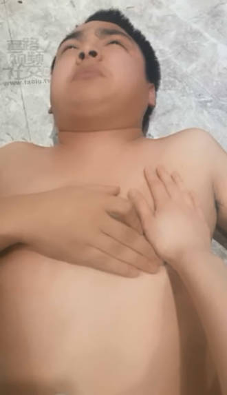 s52x3xynj4x.jpg