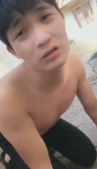 azza03q0jej.jpg