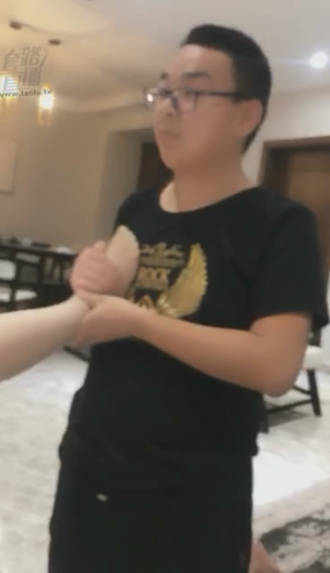 zjv5fiuik3u.jpg