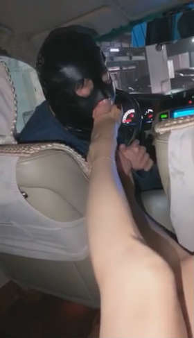 u5pxrig5qq0.jpg