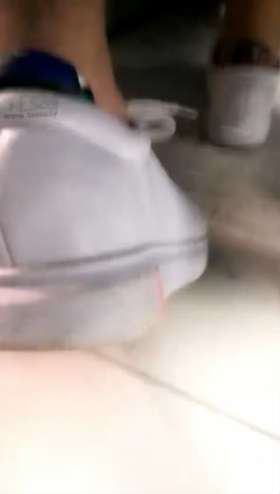 rjhti0d2qcy.jpg