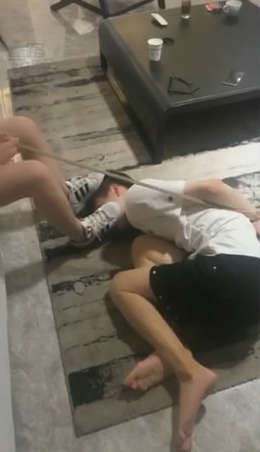 yagqkz3ghim.jpg