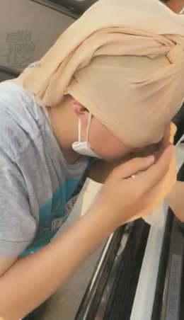 hkhvrlflnab.jpg