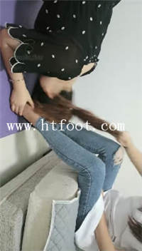 glv2mr0i02x.jpg