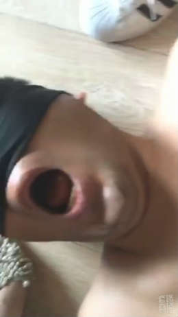 4hz32je0fsu.jpg