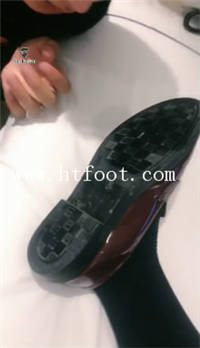 dqv4vfe02ib.jpg