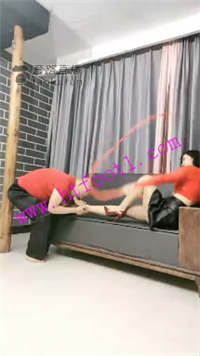 ocjtuacw1aq.jpg