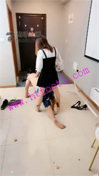 0541giu2vh3.jpg
