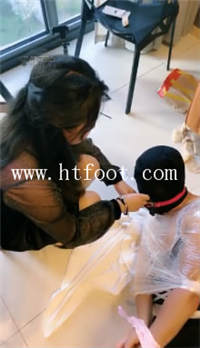 y555ayjk3h4.jpg