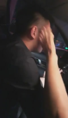 0houl54wmby.jpg
