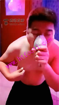 cm5w0n0rv45.jpg