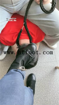 kngmrf1atf4.jpg