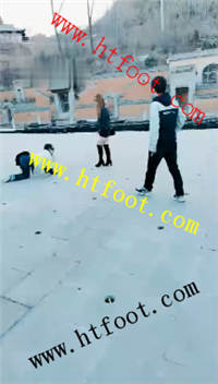 ab5wu5tlwji.jpg