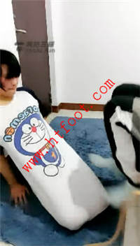 qcsajeci2qu.jpg