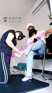 doltk2k5b1m.jpg