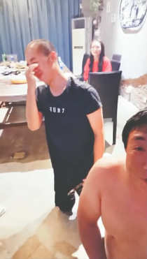 huyawyllf02.jpg