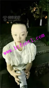 hmebd15pzb5.jpg