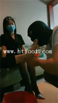 svc2m3rikqr.jpg