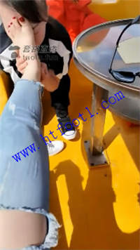 k0dhpjufy44.jpg
