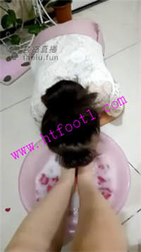 cfxt4i1vacz.jpg