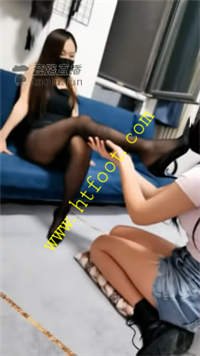 umkc32zre3a.jpg