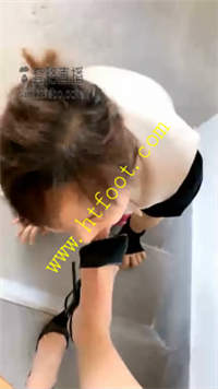 m0fwxm5axmh.jpg