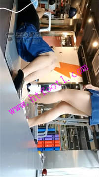 ql1y4pq5so5.jpg
