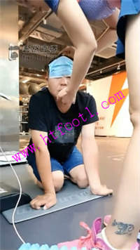 gwuwqc0dqbn.jpg