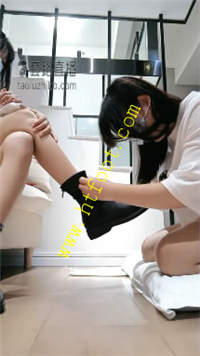 mchpwku4dsr.jpg