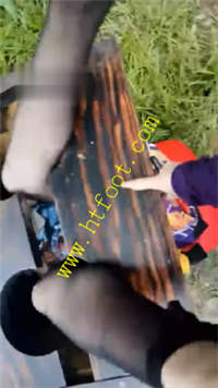 bdf22ukt5ox.jpg