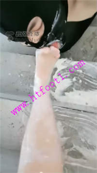 rzdbnwtqktg.jpg
