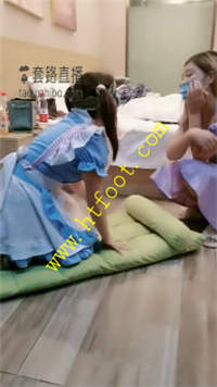 uw0rtq3i020.jpg