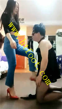 pavk14r2xy0.jpg