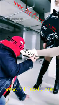 mzrh30kl0cn.jpg