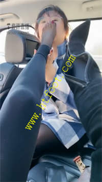 dkuk4g3h0xs.jpg
