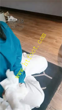 oeqvifncp44.jpg