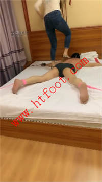 5tph40entjb.jpg