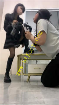 zljm01lfosz.jpg