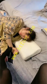 cc0blaei22d.jpg