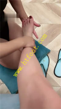 dkkz1zh2jvc.jpg