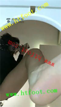 55xjwu1qu53.jpg