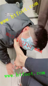 j0n30levjhr.jpg