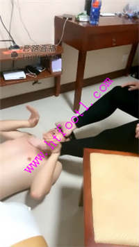 vzfv24c5rob.jpg