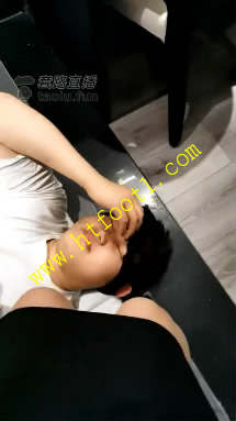 mw30mzfxn24.jpg
