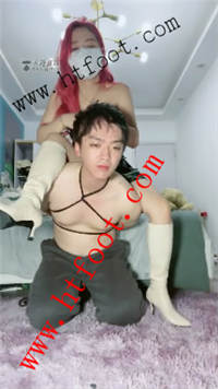 zbj40acqfqr.jpg
