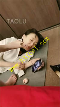 hfdpxjhs4xk.jpg