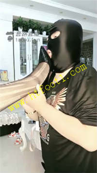 v44r15ggop2.jpg