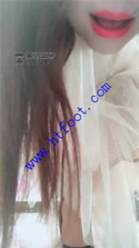 yxfwfnzt1bx.jpg